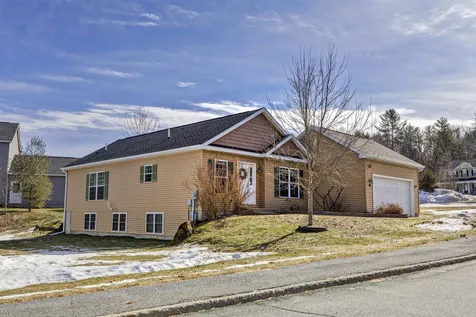 65 Mountain View Drive Lebanon NH 03766