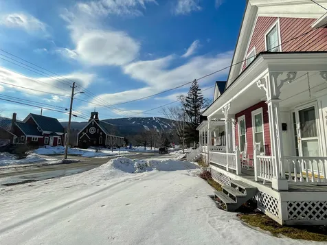 39 High Street Ludlow VT 05149