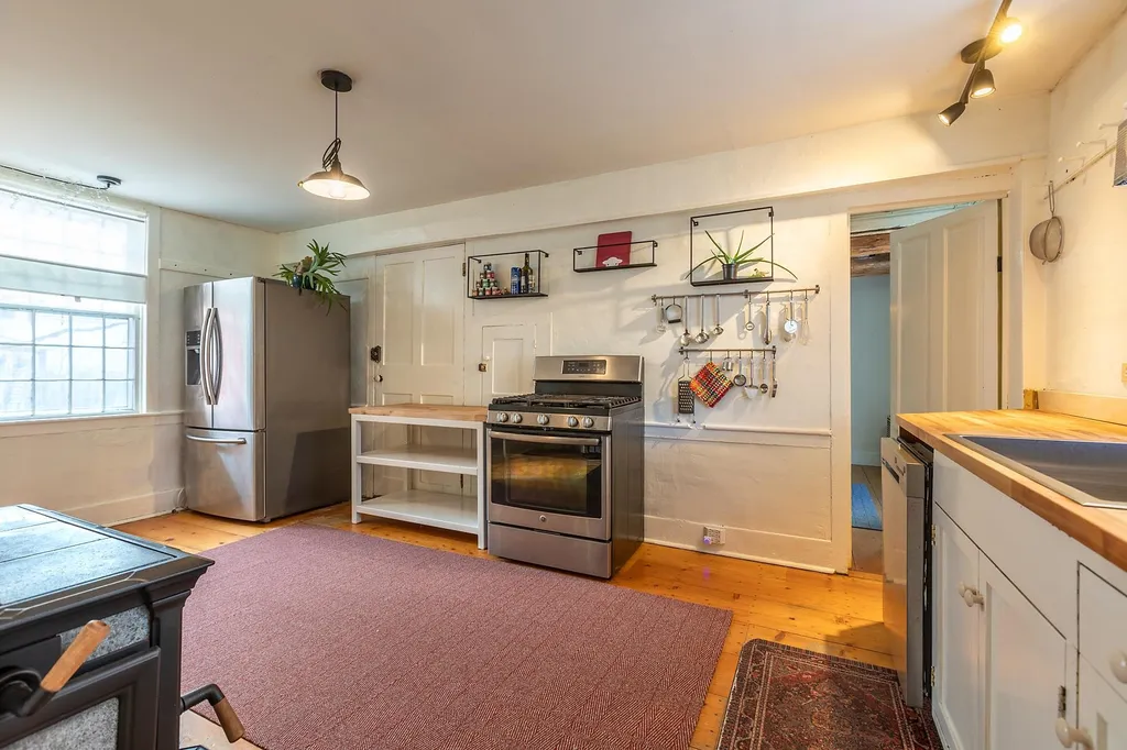 501 Main Street Chester VT 05143