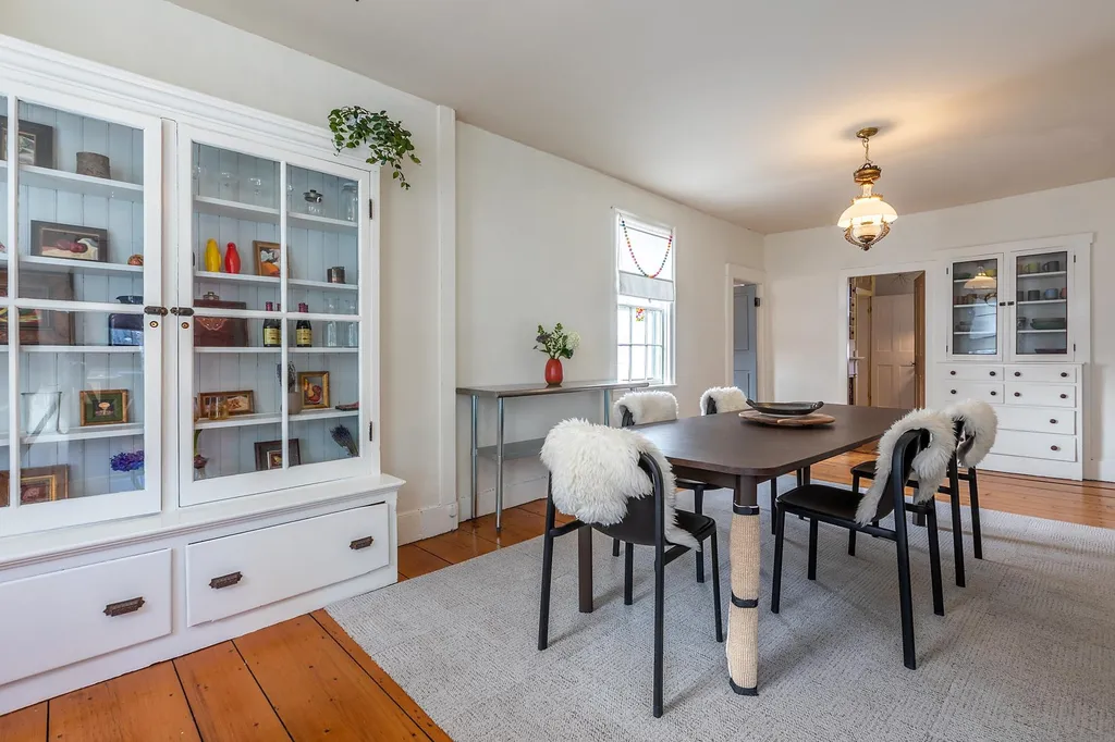 501 Main Street Chester VT 05143