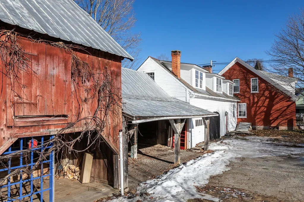 501 Main Street Chester VT 05143