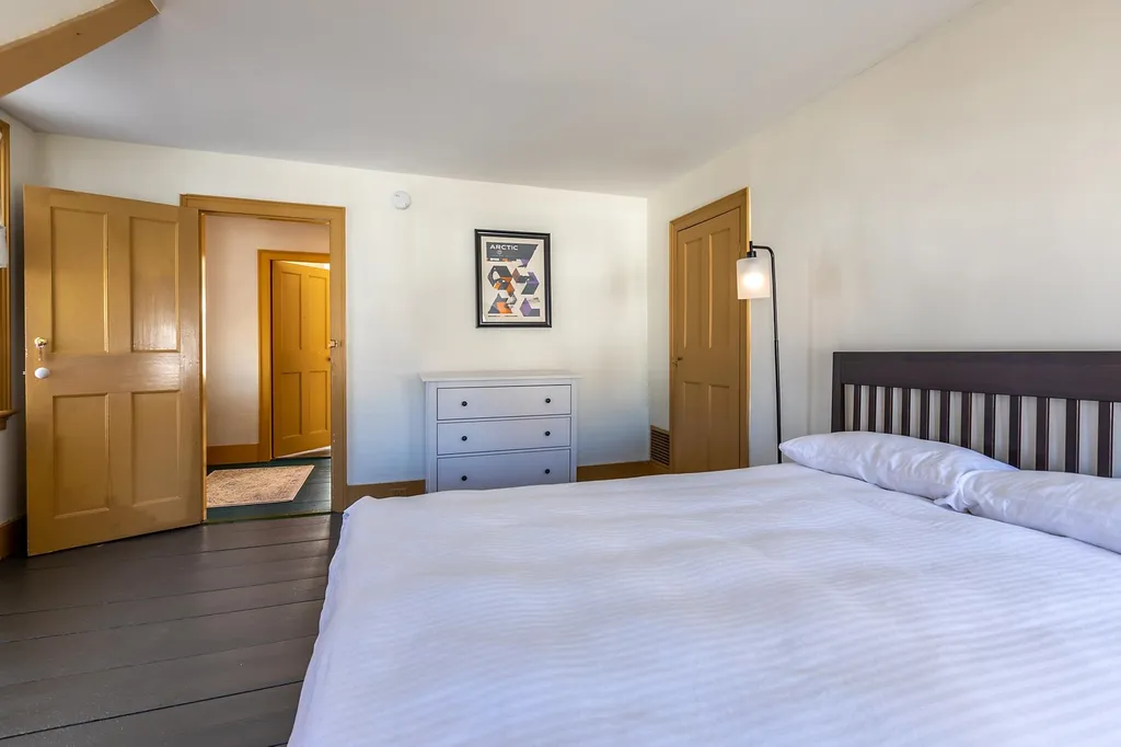 501 Main Street Chester VT 05143