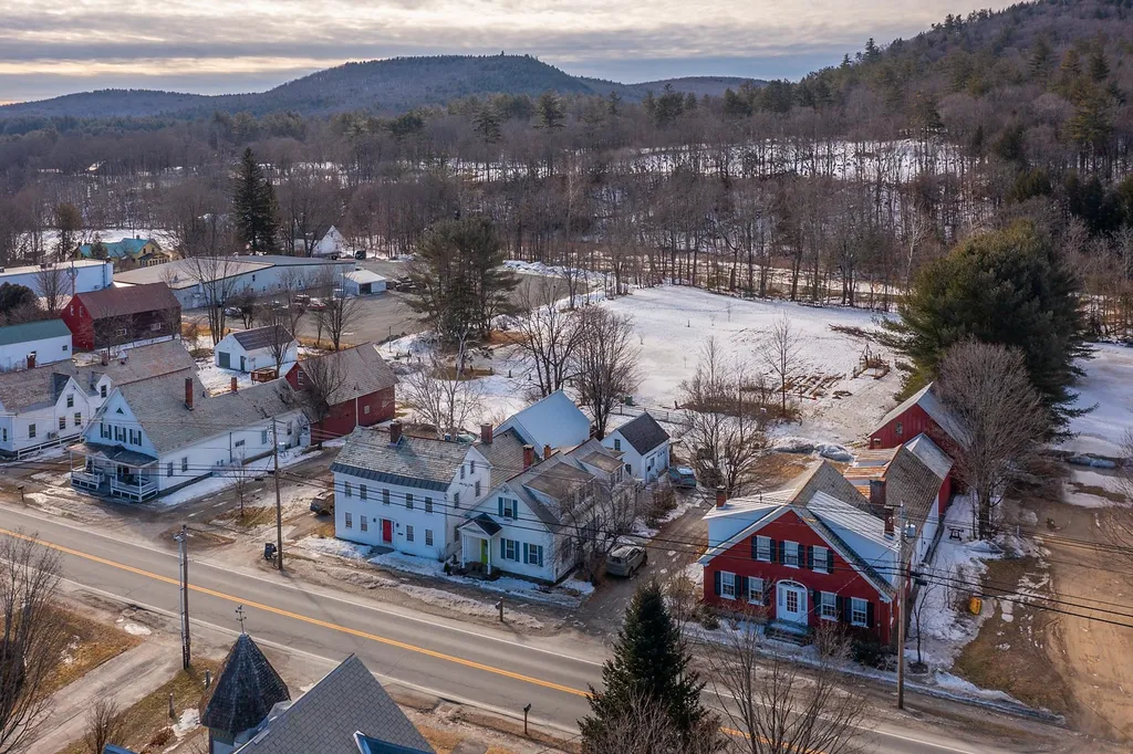 501 Main Street Chester VT 05143