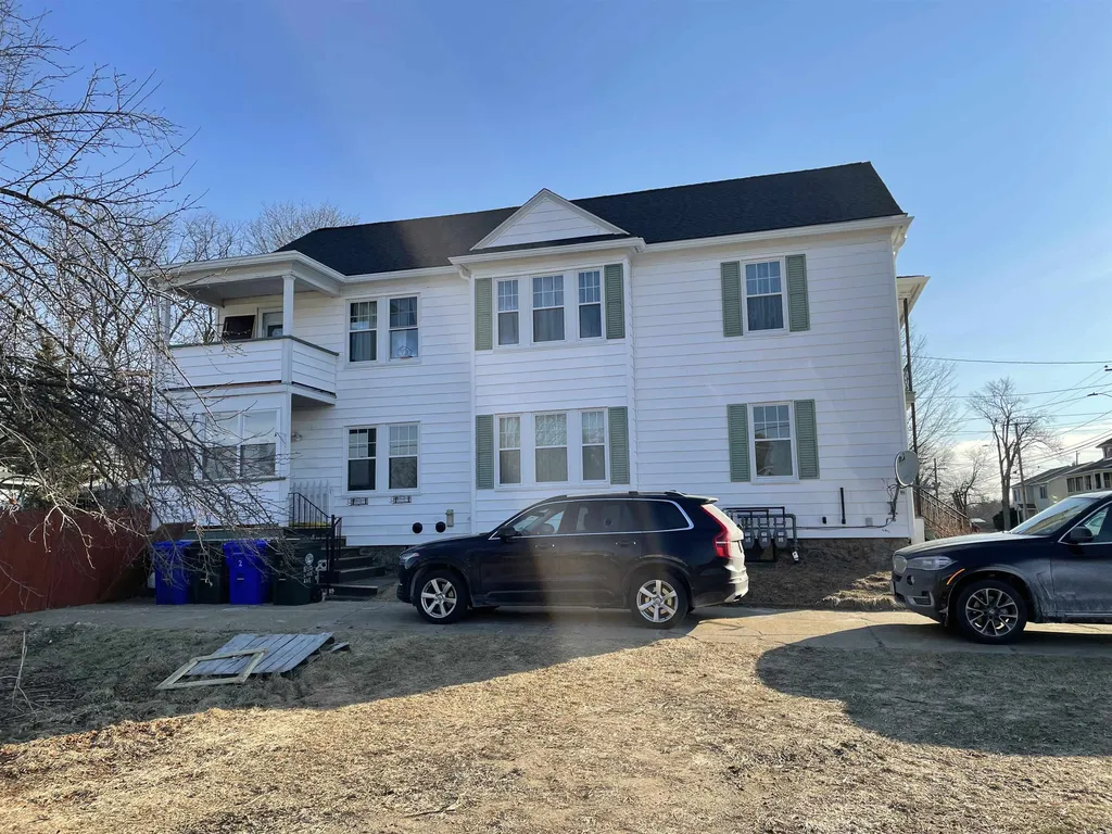 650 Lake Avenue Manchester NH 03103
