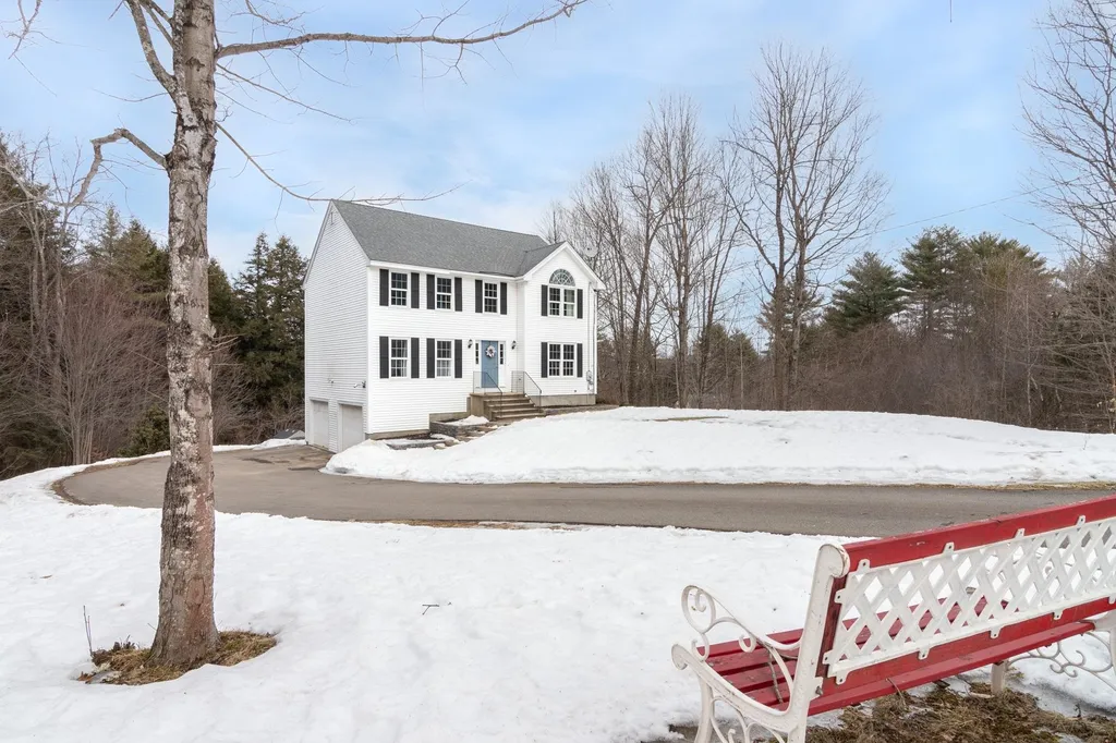 48 Wethersfield Drive Northfield NH 03276