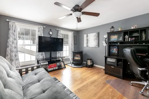 48 Wethersfield Drive Northfield NH 03276