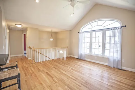 226 Shore Drive Salem NH 03079