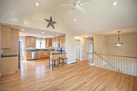 226 Shore Drive Salem NH 03079
