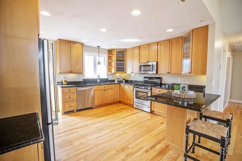 226 Shore Drive Salem NH 03079