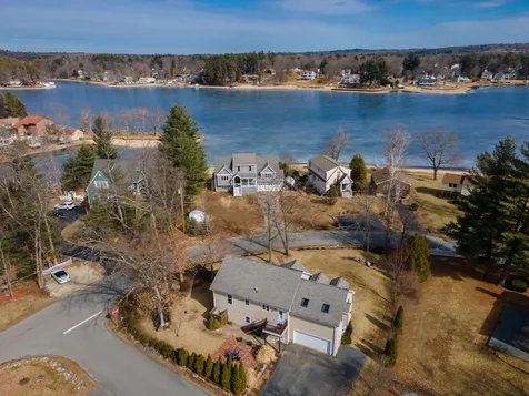 226 Shore Drive Salem NH 03079