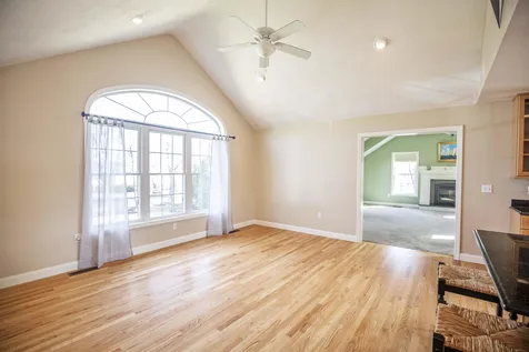 226 Shore Drive Salem NH 03079