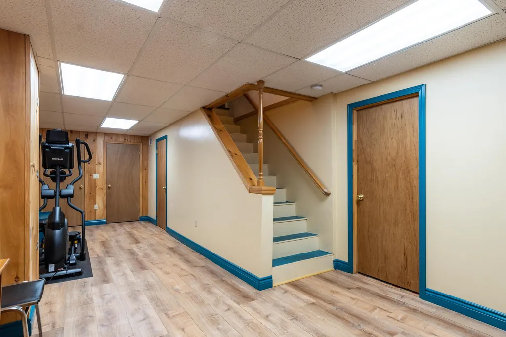 31 Cathedral Circle Nashua NH 03063