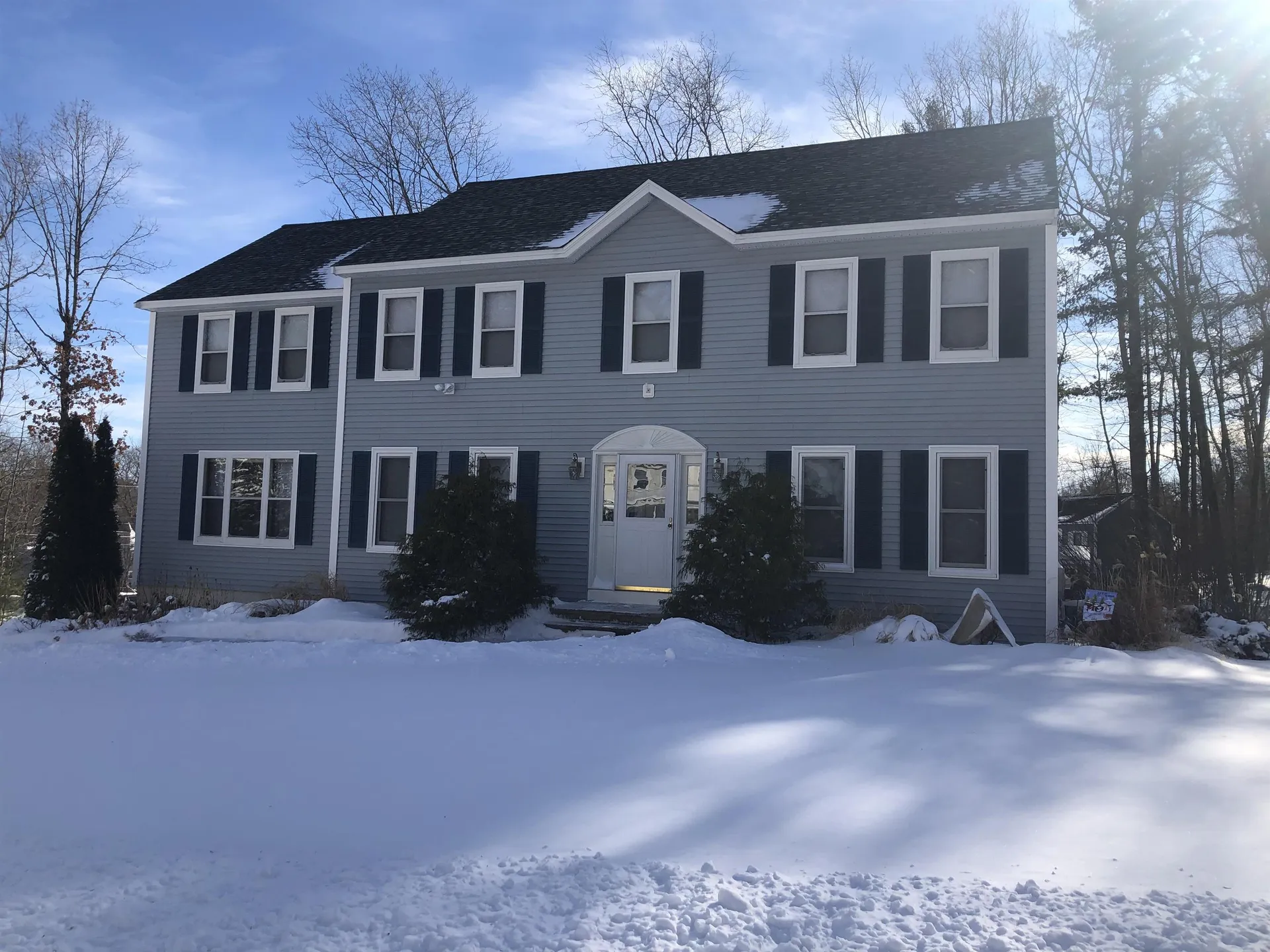 31 Cathedral Circle Nashua NH 03063