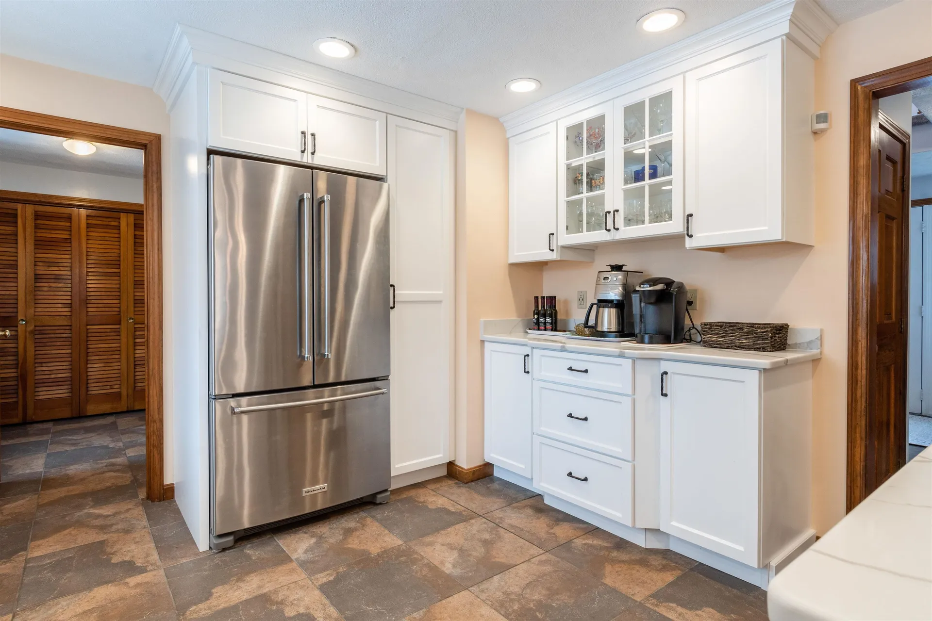 31 Cathedral Circle Nashua NH 03063