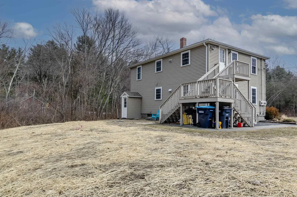 40-42 Atwood Road Pelham NH 03076