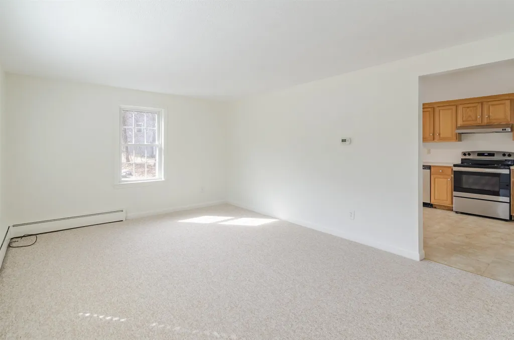 40-42 Atwood Road Pelham NH 03076