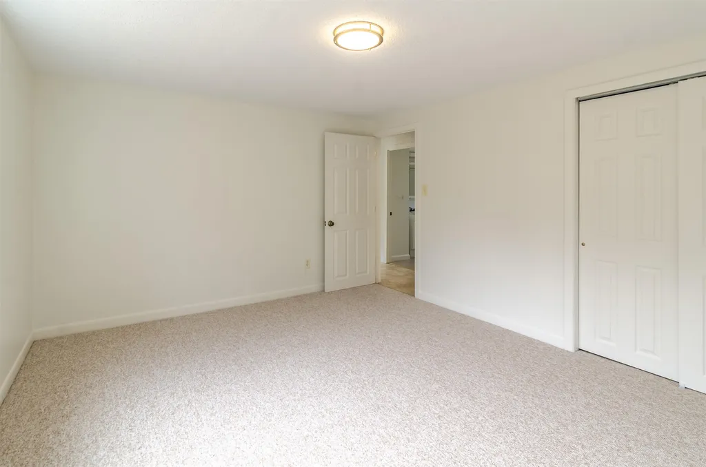 40-42 Atwood Road Pelham NH 03076