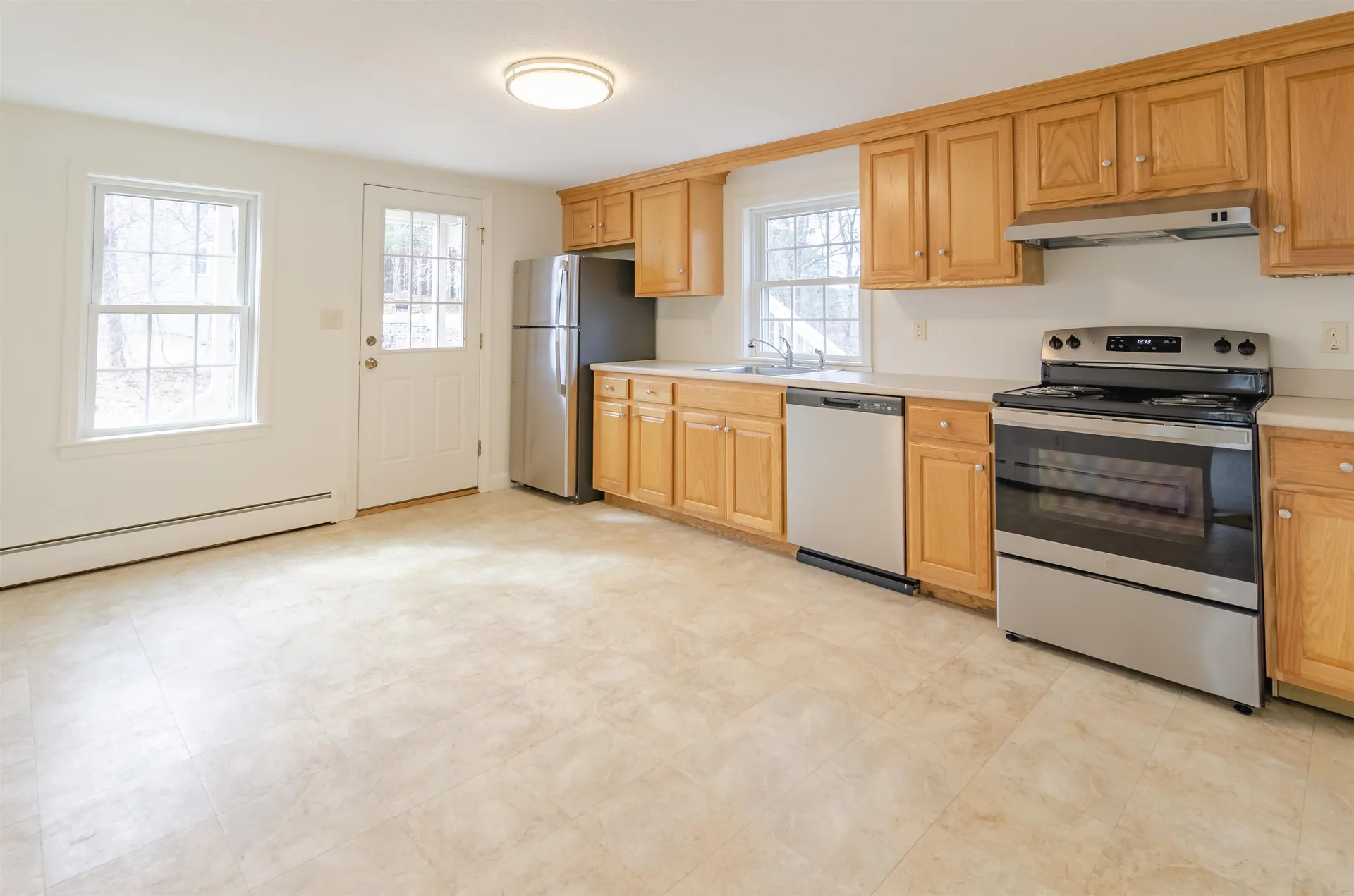40-42 Atwood Road Pelham NH 03076
