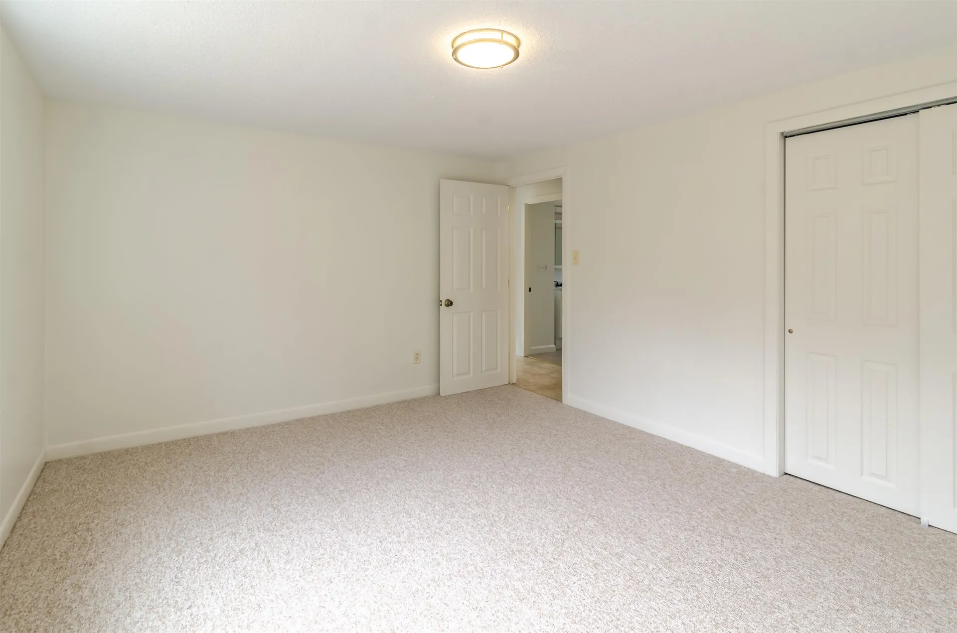40-42 Atwood Road Pelham NH 03076