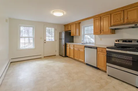 40-42 Atwood Road Pelham NH 03076
