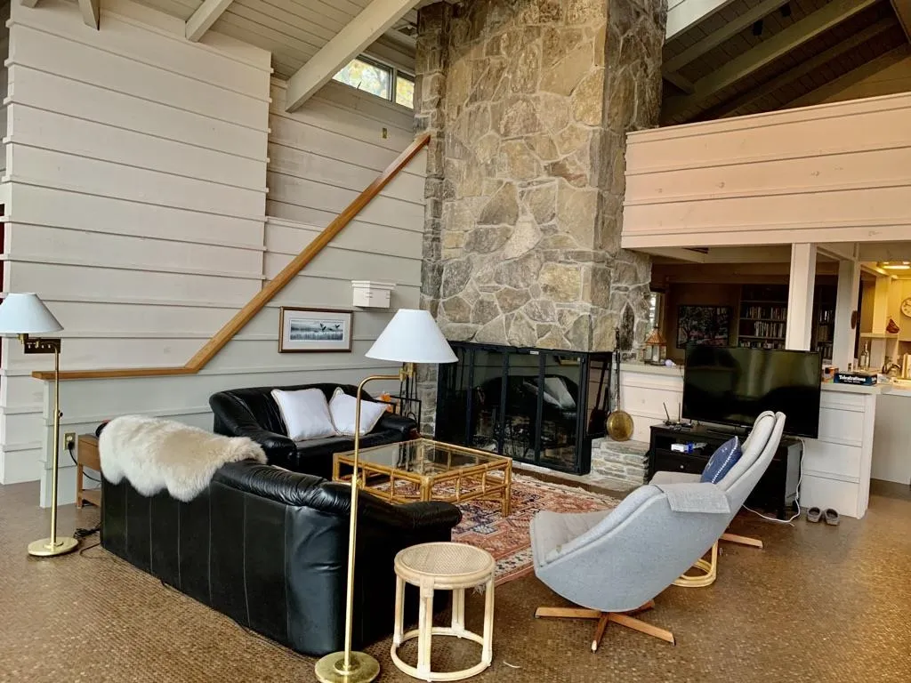 138 Rocky Top Lane Hartford VT 05059