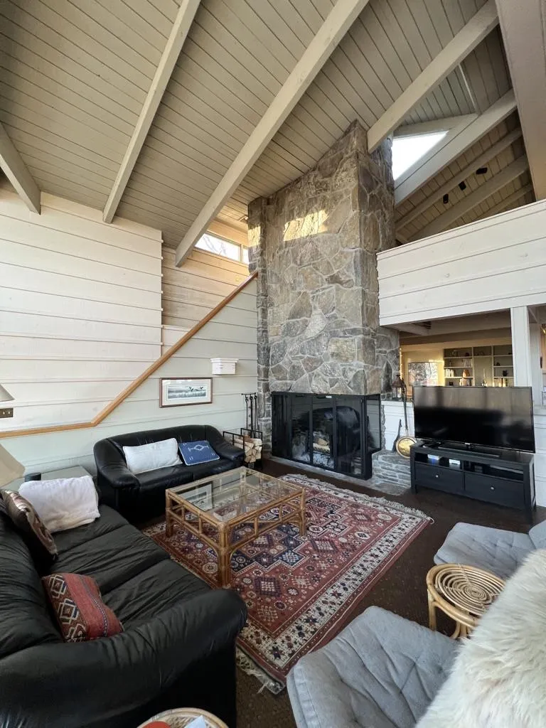 138 Rocky Top Lane Hartford VT 05059