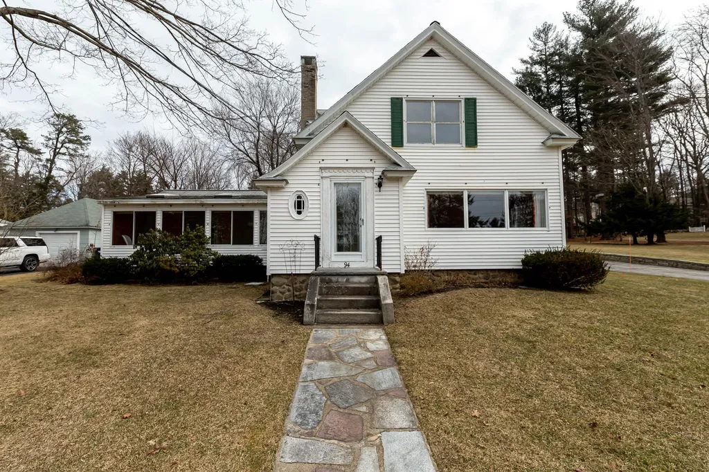94 Prospect Street Milford NH 03055