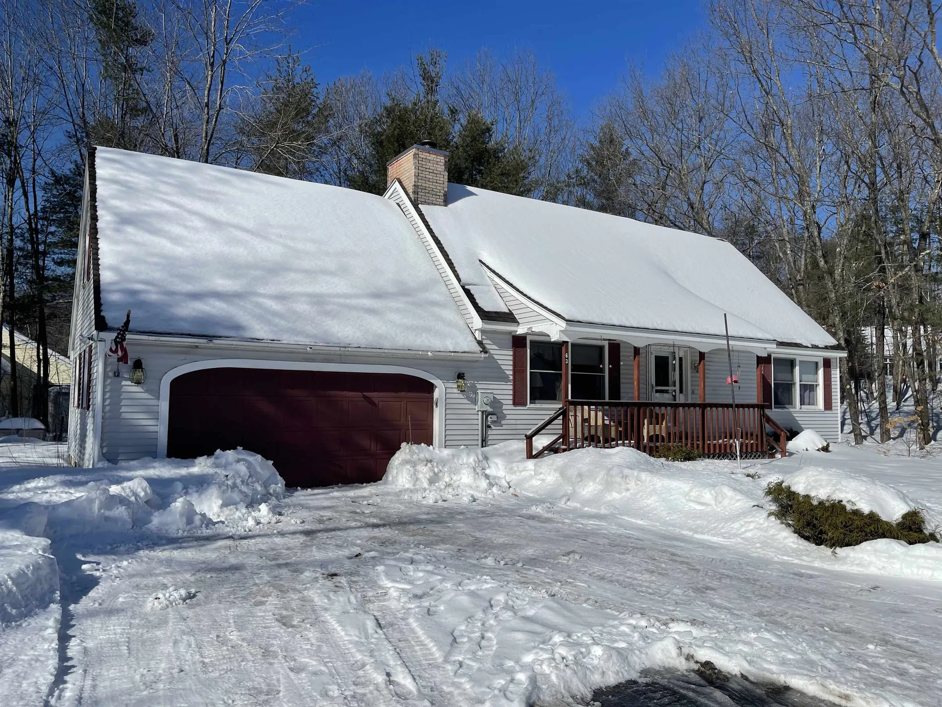 63 Regis Road Laconia NH 03246