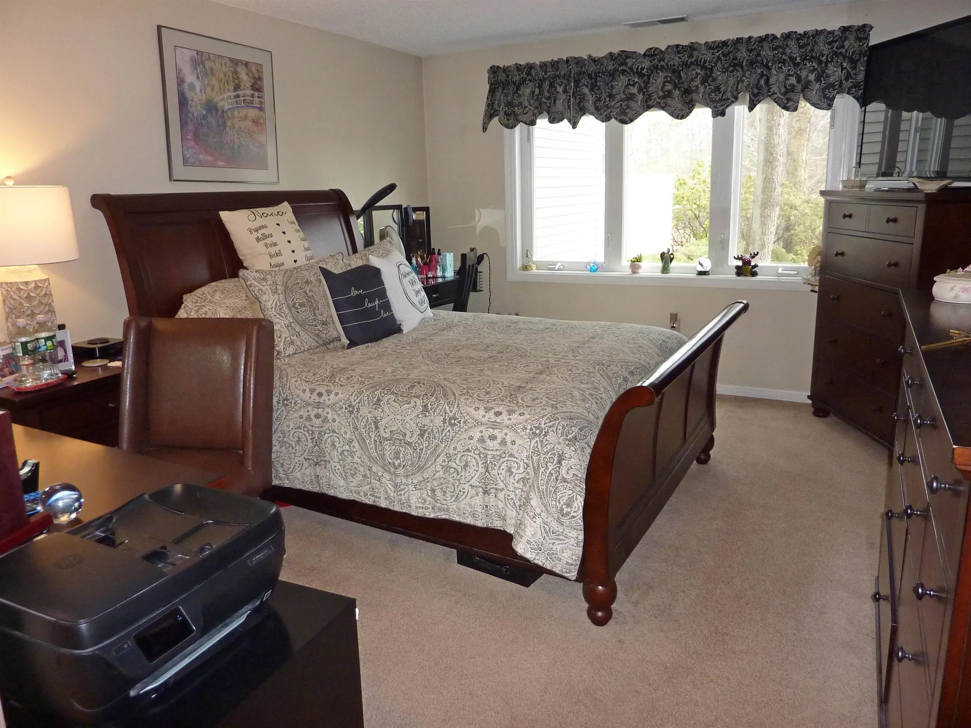 16 Ledgewood Hills Drive Nashua NH 03062