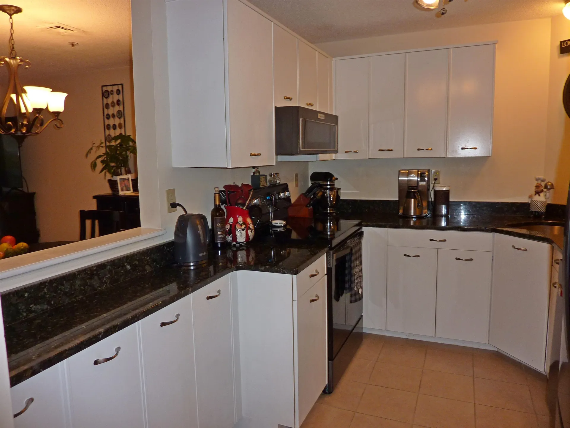 16 Ledgewood Hills Drive Nashua NH 03062