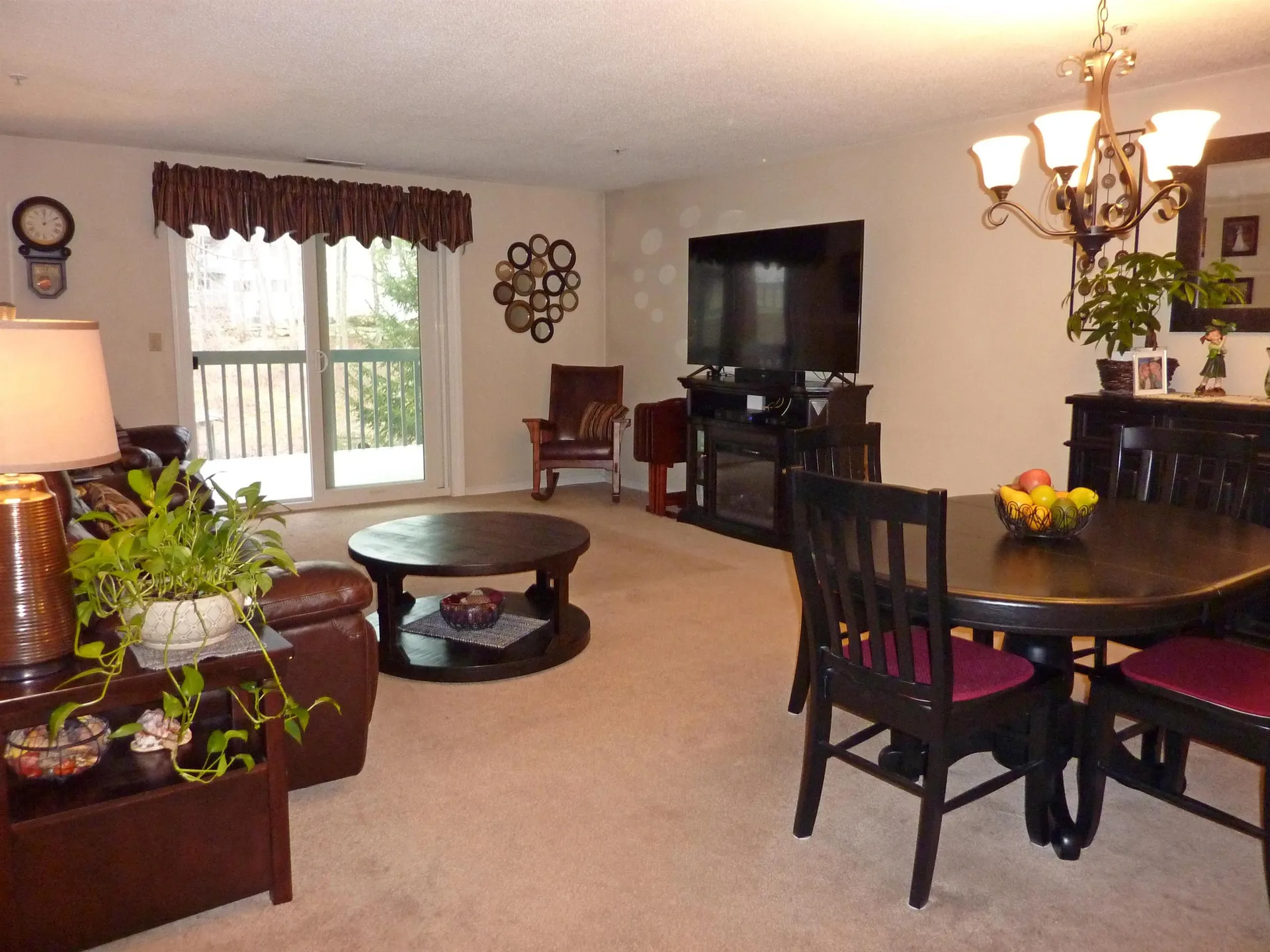 16 Ledgewood Hills Drive Nashua NH 03062