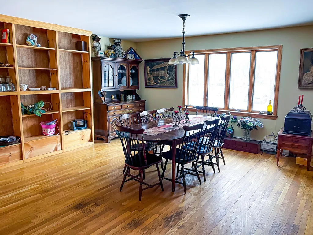 402 Old Settlers Road Alstead NH 03602