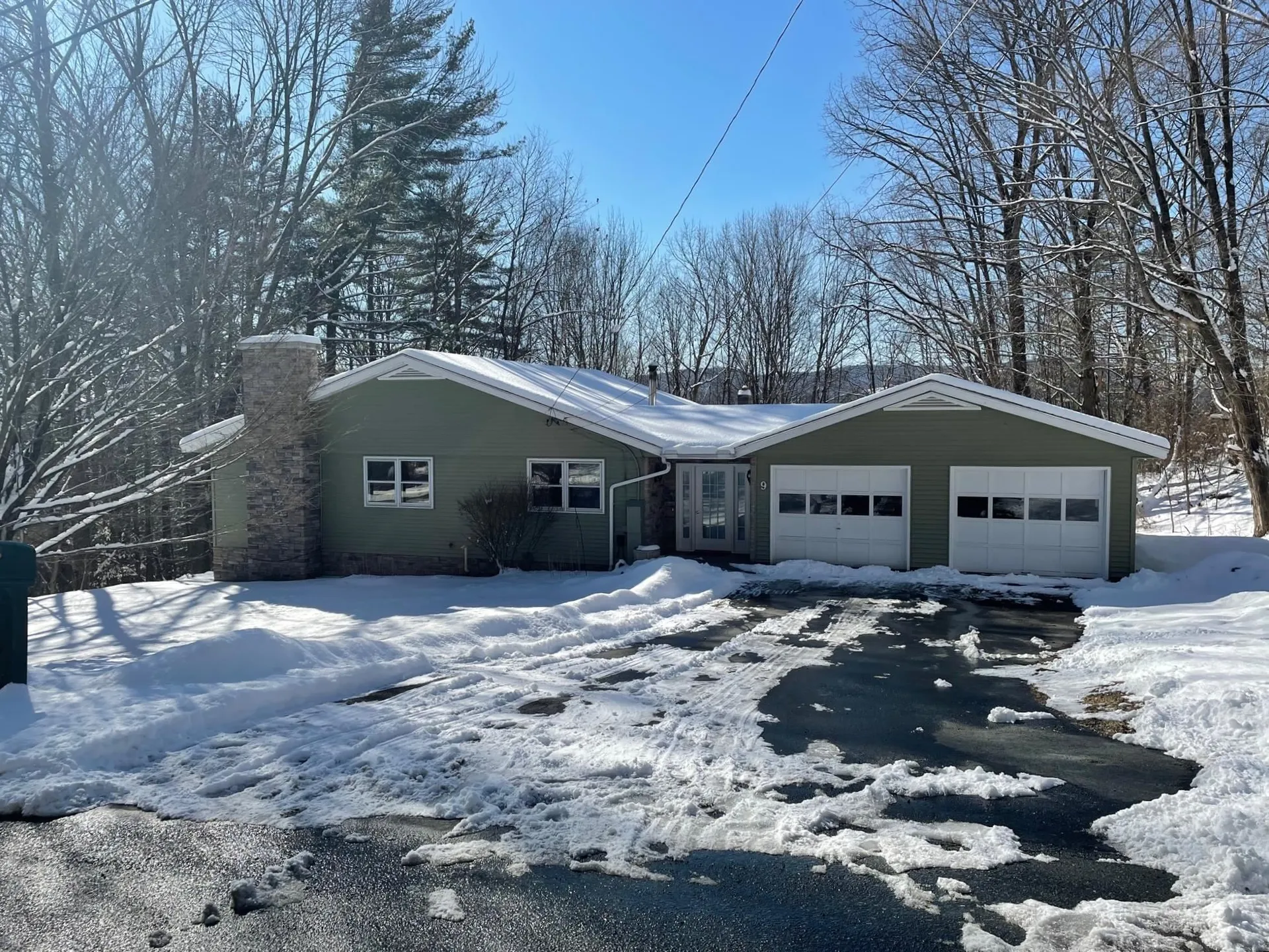 9 Pasture Lane Lebanon NH 03784