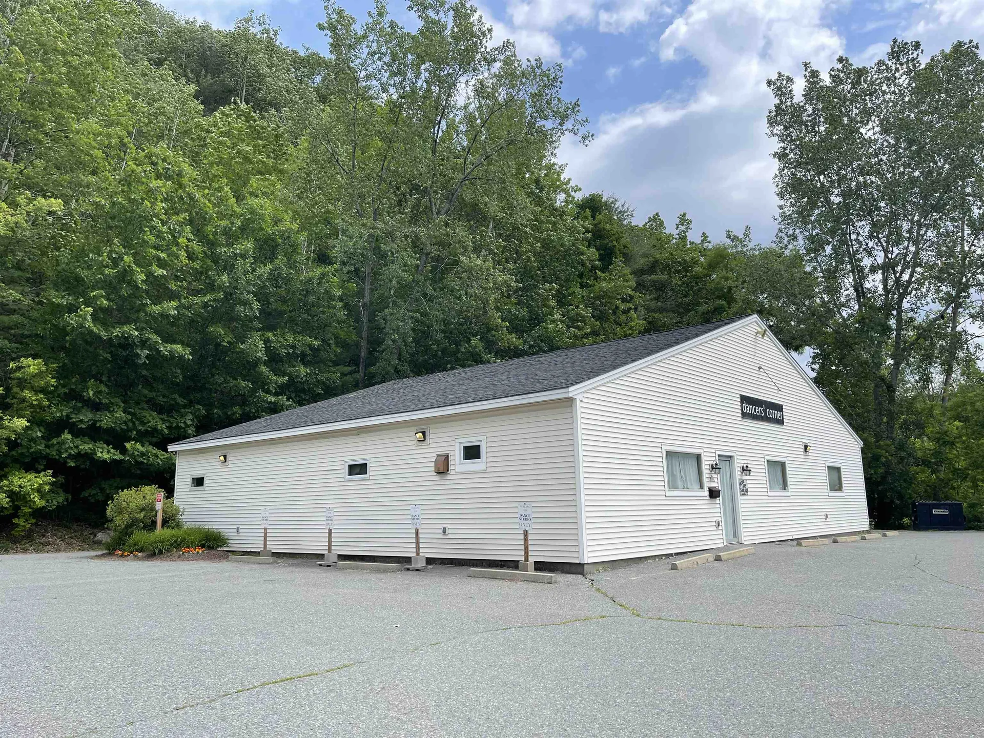 93 Pine Street Hartford VT 05001