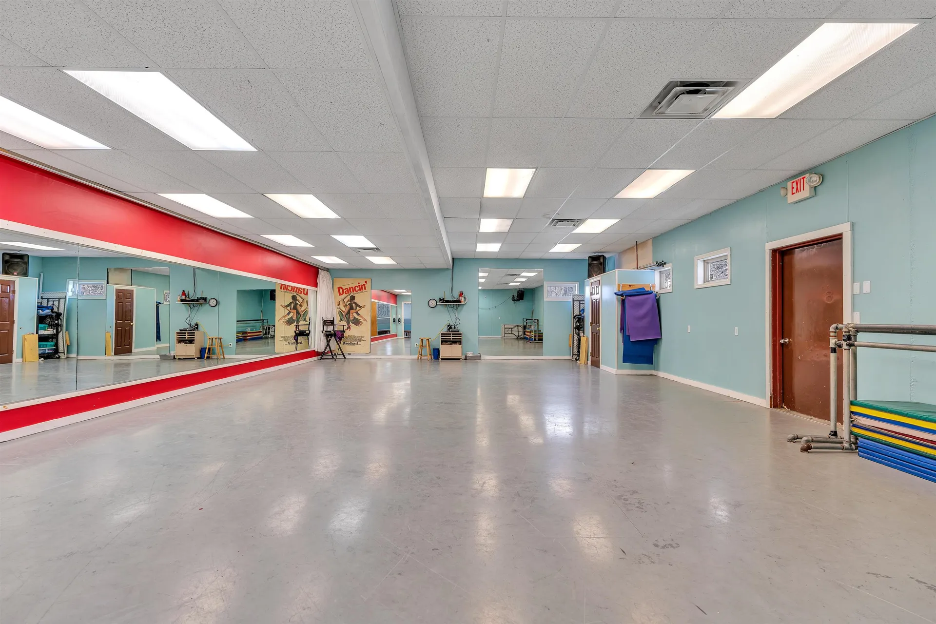 93 Pine Street Hartford VT 05001