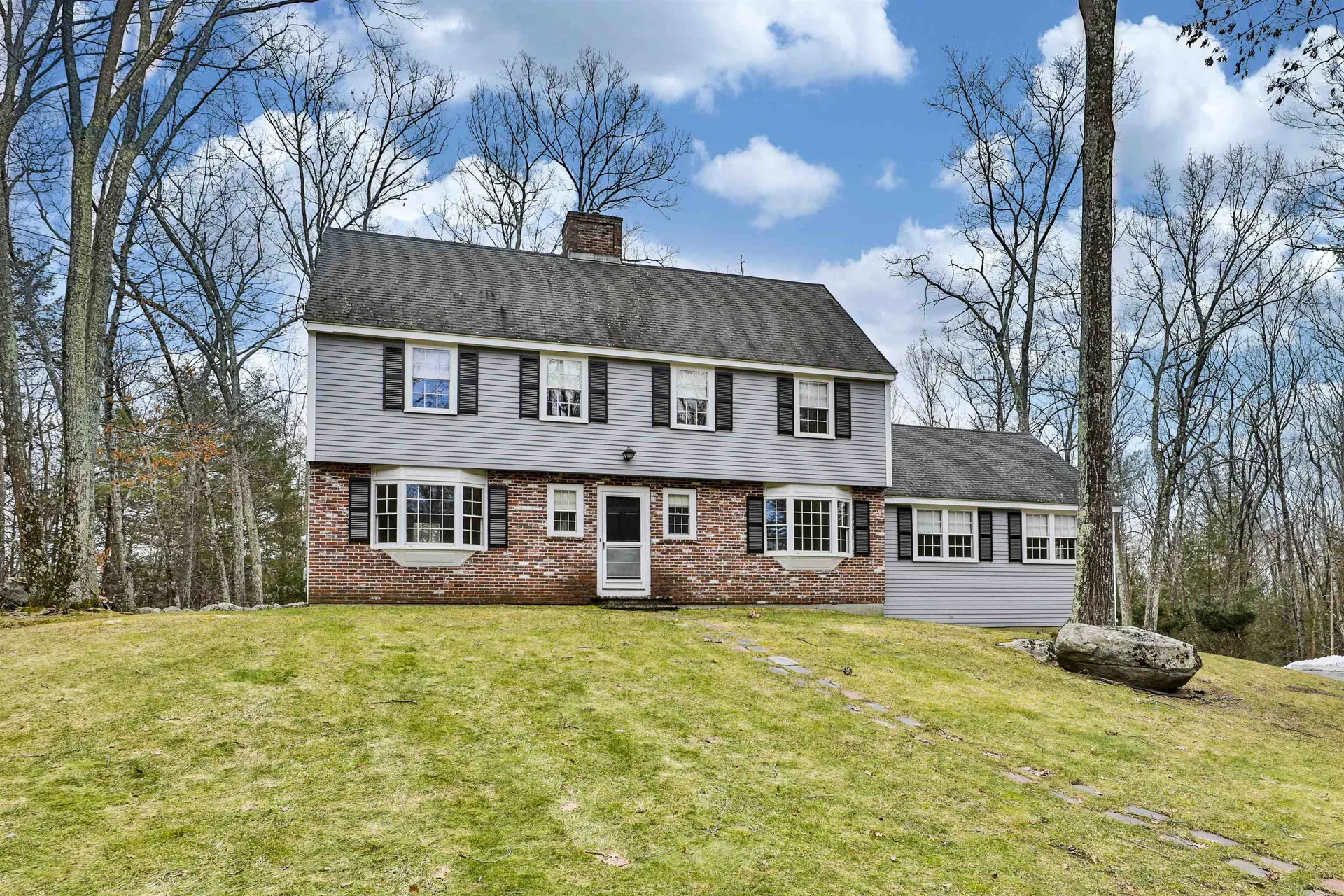 21 Woodland Drive Amherst NH 03031