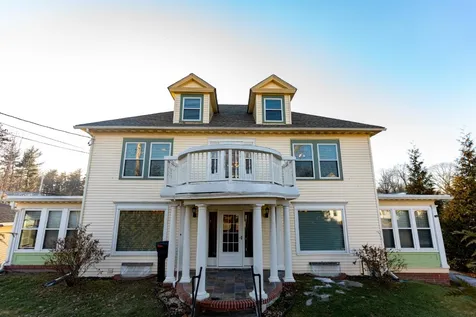 131 Charles Street Rochester NH 03867