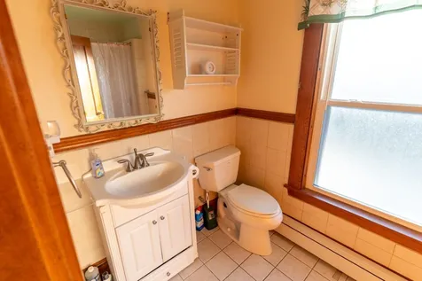 131 Charles Street Rochester NH 03867