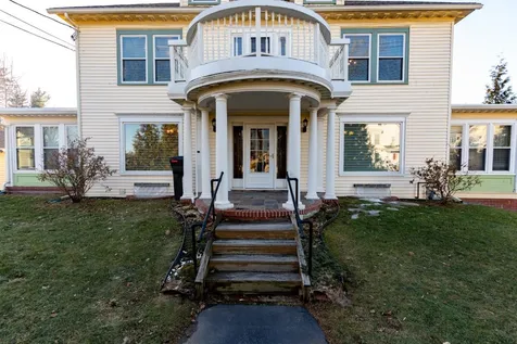 131 Charles Street Rochester NH 03867