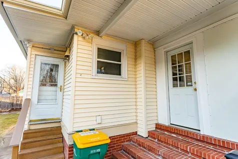131 Charles Street Rochester NH 03867
