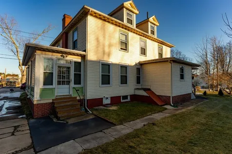131 Charles Street Rochester NH 03867