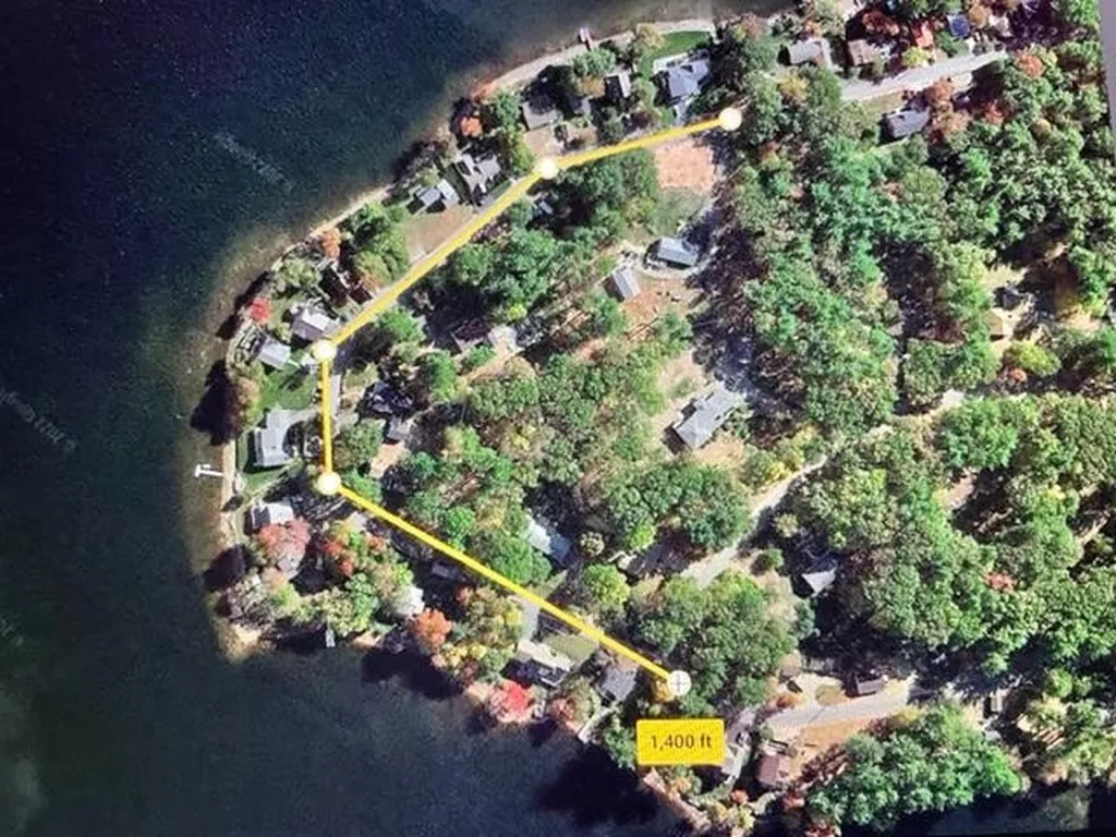 46 West Shore Road Windham NH 03087