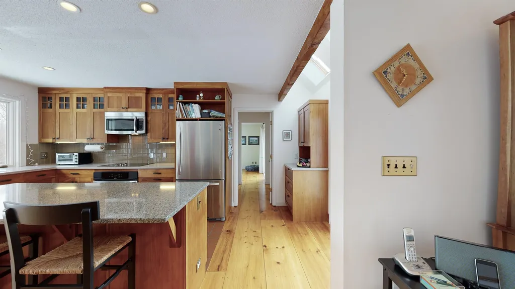 446 Wild Apple Road New Haven VT 05472