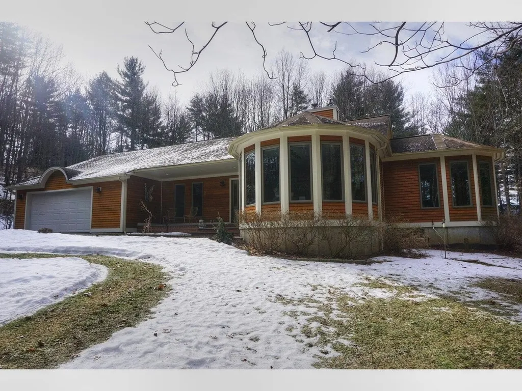24 Bradley Bow Road Jericho VT 05465