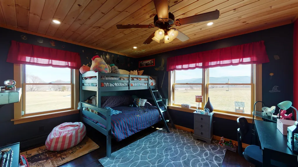 833 North Street New Haven VT 05472