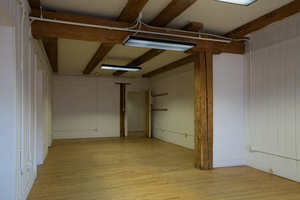 73 Main Street Brattleboro VT 05301
