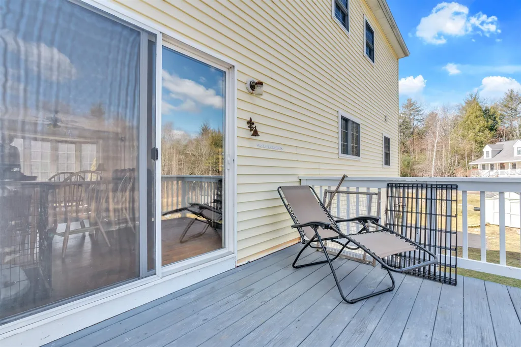 38 Brittany Lane Barrington NH 03825