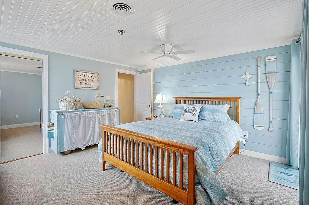 461 Ocean Boulevard Hampton NH 03842