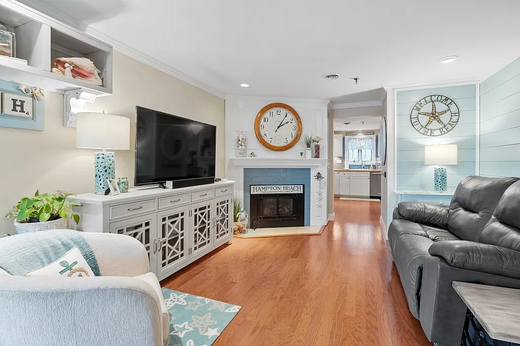 461 Ocean Boulevard Hampton NH 03842