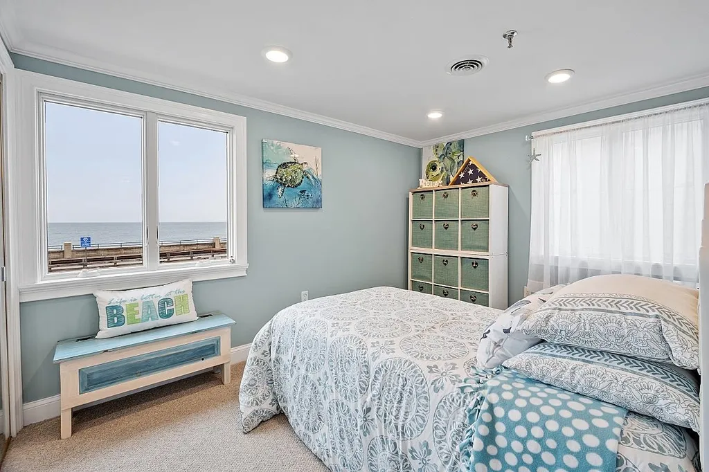 461 Ocean Boulevard Hampton NH 03842